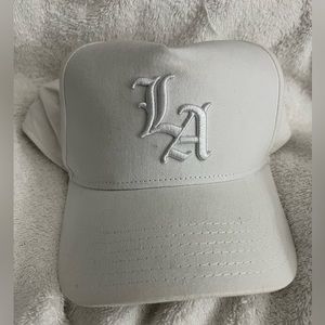 Cotton on LA white hat
